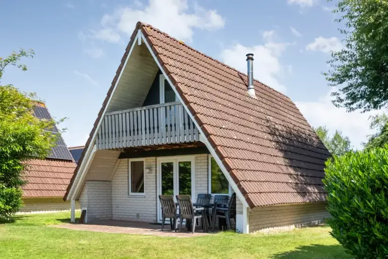 Voorzijde van vakantiehuis Casa Cadans in Gramsbergen